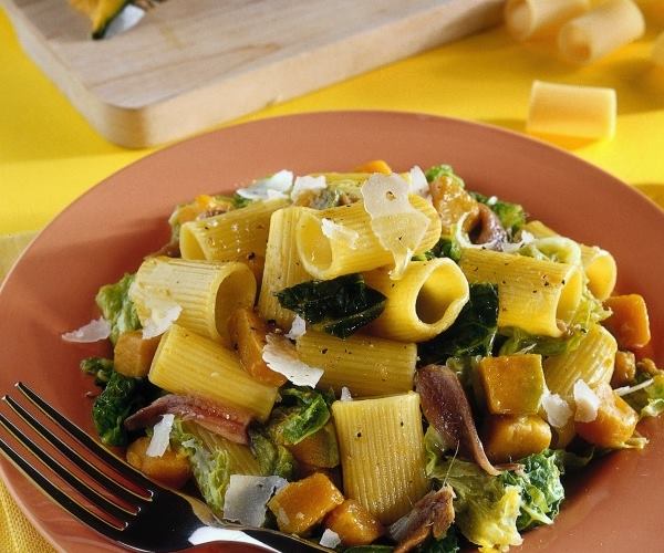 mezze maniche con zucca e verza, ricetta light zucca, dieta weight wellness, weight watchers , italia, riunioni